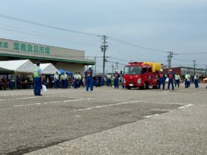 操法大会でトップバッターを務めた川原分団