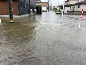 東中川の浸水した地区の様子